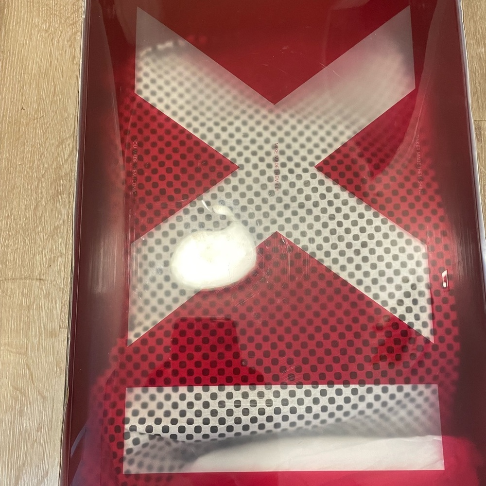 Jordan retro 11 72-10. Super clean never been worn or tried on. - Picture 7 of 10